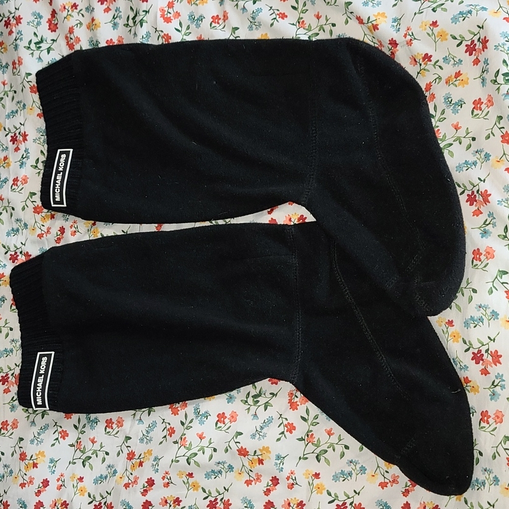 Michael Kors Ribbed Boot Socks - Picture 2 of 6
